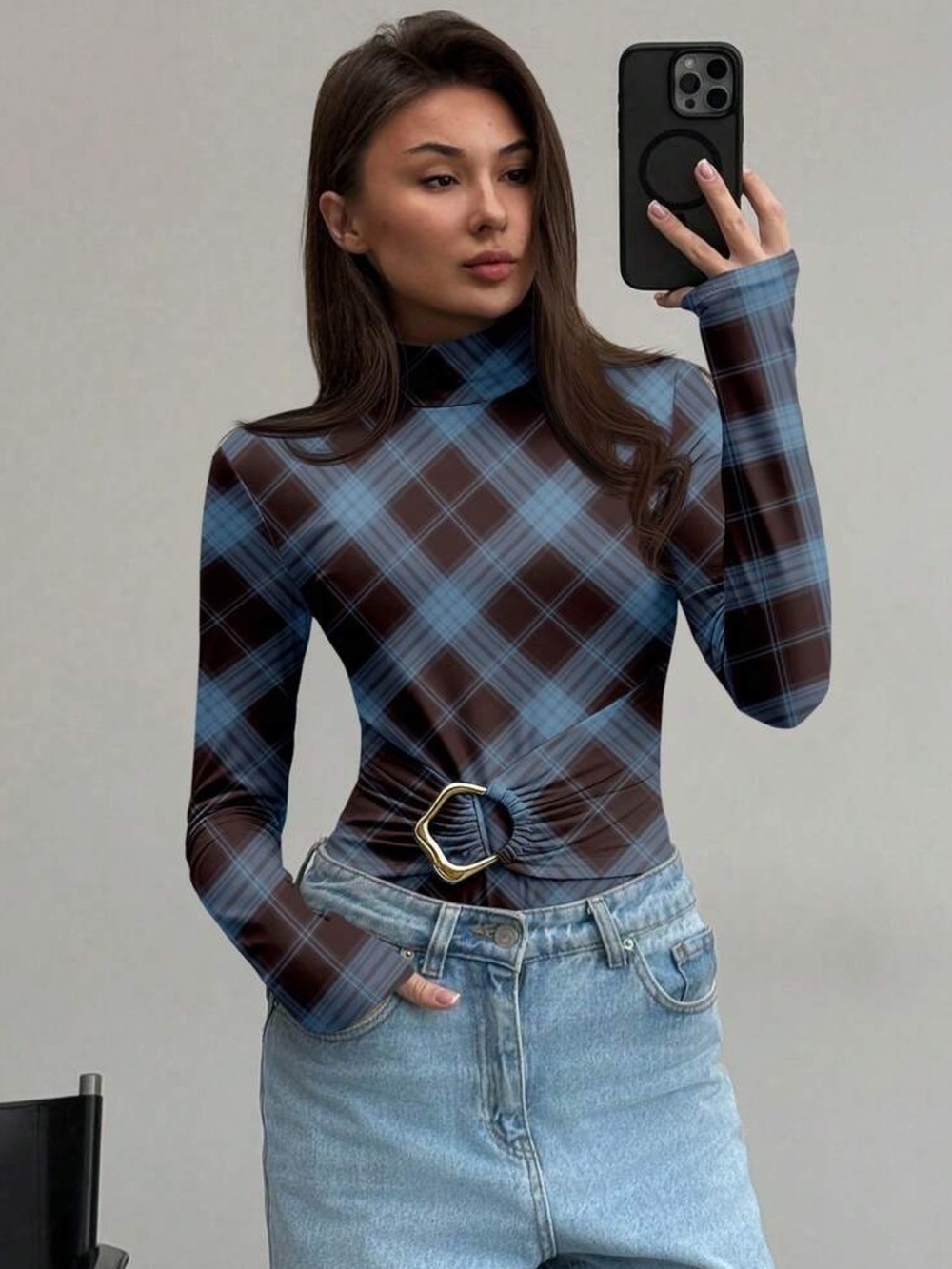 Aloruh Casual Turtleneck Fitted Metal Buckle Decor Retro Plaid Bodysuit